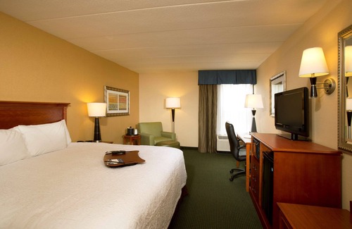 Baileys Crossroads Hotel | Hampton Inn Alexandria/Pentagon South