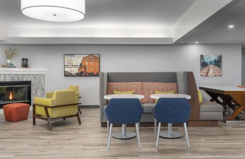 Altoona Hotel | Hampton Inn Altoona