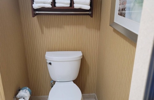 East Oak Hill Hotel | Hampton Inn Austin/Oak Hill