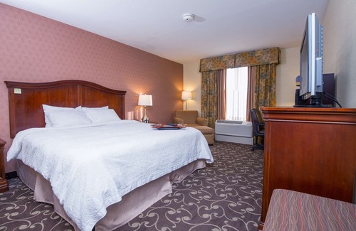 Brattleboro Hotel | Hampton Inn Brattleboro