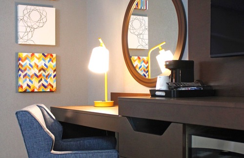Williamsville Hotel | Hampton Inn Buffalo - Amherst, NY