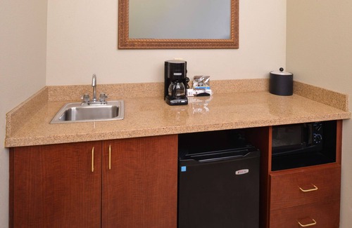 Litchfield Hotel | Hampton Inn by Hilton Litchfield
