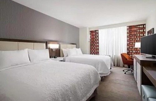 Servia Hotel | Hampton Inn by Hilton Wabash