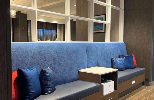 Goddard Hotel | Hampton Inn by Hilton West Wichita Goddard