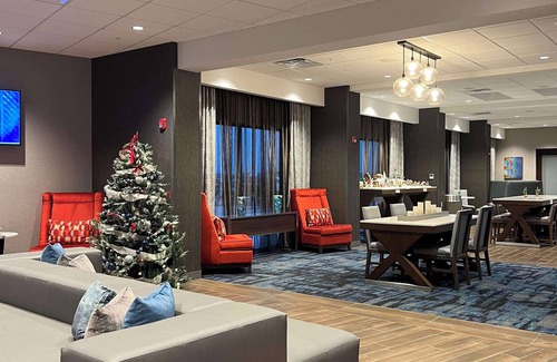 Goddard Hotel | Hampton Inn by Hilton West Wichita Goddard