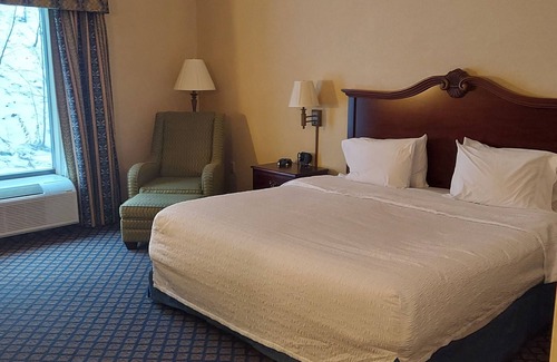 Clearfield Hotel | Hampton Inn Clearfield