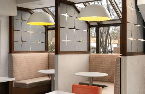 Fairfax Hotel | Hampton Inn Fairfax City