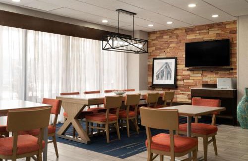 Fairfax Hotel | Hampton Inn Fairfax City