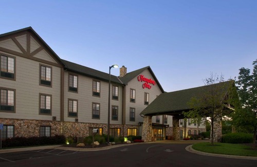 I-435 West KC-KS Hotel | Hampton Inn Kansas City The Legends