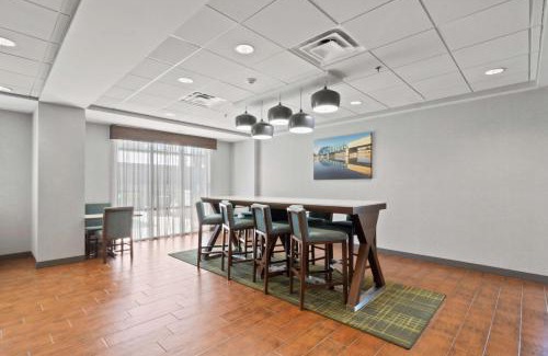 Kingsland Hotel | Hampton Inn Kingsland