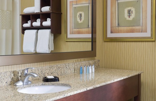 Ontario Hotel | Hampton Inn Mansfield/Ontario