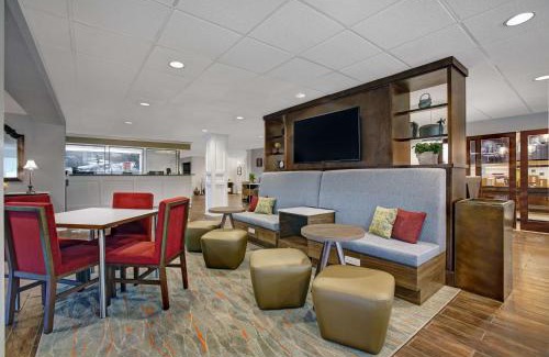 South Salisbury Hotel | Hampton Inn Salisbury