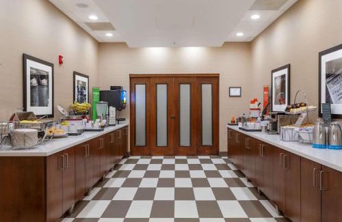 Rio Grande Hotel | Hampton Inn Salt Lake City Downtown