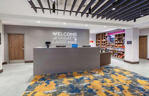 Pontiac Hotel | Hampton Inn & Suites Bloomfield Hills Detroit