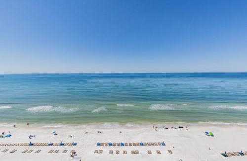 Panama City Beach Hotel | Hampton Inn & Suites Panama City Beach-Beachfront