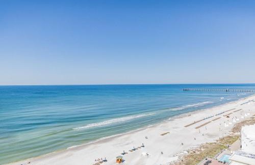 Panama City Beach Hotel | Hampton Inn & Suites Panama City Beach-Beachfront