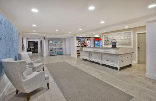 Alliance Hotel | Hampton Inn & Suites Alliance