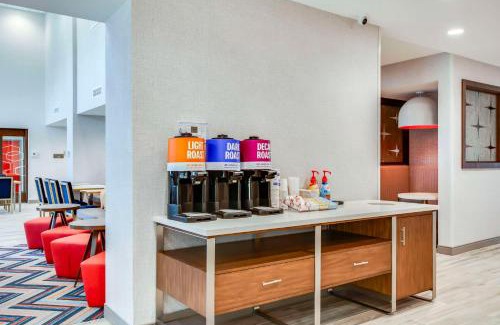 Buechel Hotel | Hampton Inn & Suites By Hilton Louisville East Oxmoor
