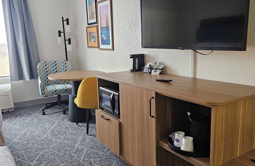 Deer Park Hotel | Hampton Inn & Suites Chicago Deer Park