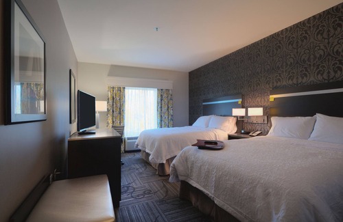 Columbus Hotel | Hampton Inn & Suites Columbus/University Area