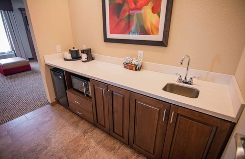 Frisco Hotel | Hampton Inn & Suites Dallas/Frisco North-FieldhouseUSA