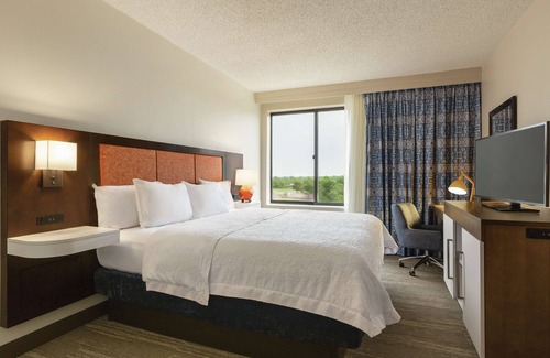 Mesquite Hotel | Hampton Inn & Suites Dallas-Mesquite