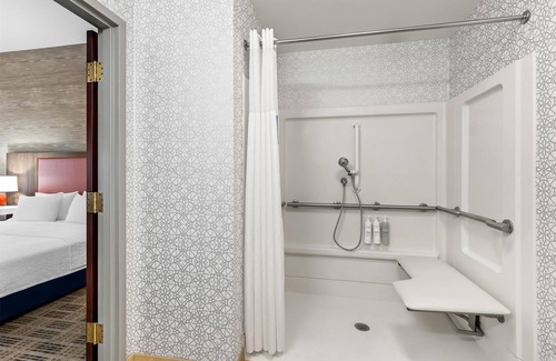 Mercer Hotel | Hampton Inn & Suites Grove City