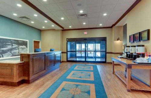 Hartsville Hotel | Hampton Inn & Suites - Hartsville, SC