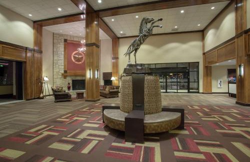 Peck Hotel | Hampton Inn & Suites I-35/Mulvane