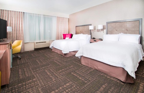 La Porte Hotel | Hampton Inn & Suites La Porte