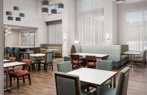 Lexington Hotel | Hampton Inn & Suites Lexington