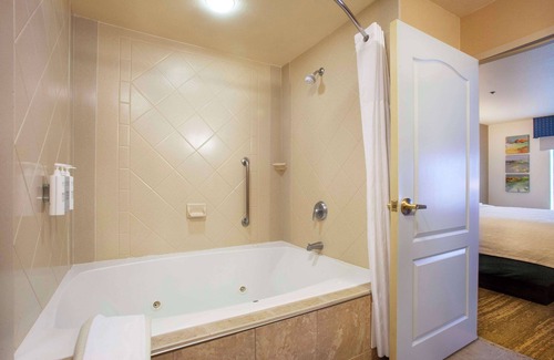 Mountain Home Hotel | Hampton Inn & Suites Mountain Home