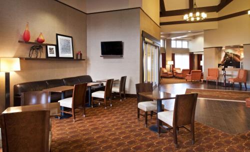 Roanoke Hotel | Hampton Inn & Suites N Ft Worth-Alliance Airport