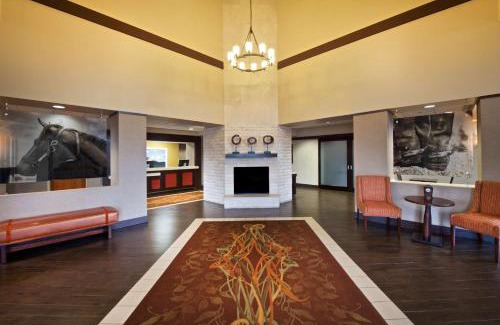 Roanoke Hotel | Hampton Inn & Suites N Ft Worth-Alliance Airport