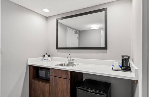 Glen Allen Hotel | Hampton Inn & Suites Richmond/Virginia Center