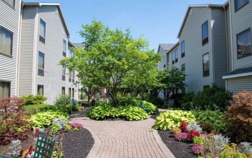 Victor Hotel | Hampton Inn & Suites Rochester/Victor