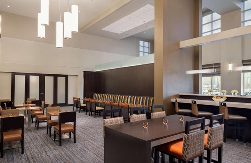 Rosemont Hotel | Hampton Inn & Suites Rosemont Chicago O'Hare