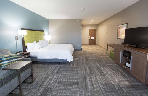 Stroud Hotel | Hampton Inn & Suites Stroud