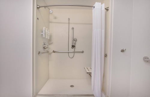 Tulsa Hotel | Hampton Inn & Suites Tulsa/Tulsa Hills