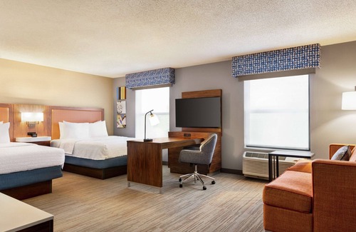 Valparaiso Hotel | Hampton Inn & Suites Valparaiso