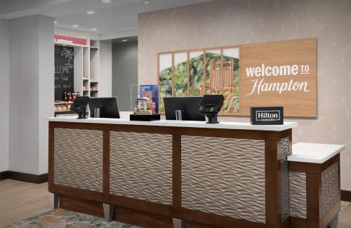 Walterboro Hotel | Hampton Inn & Suites Walterboro
