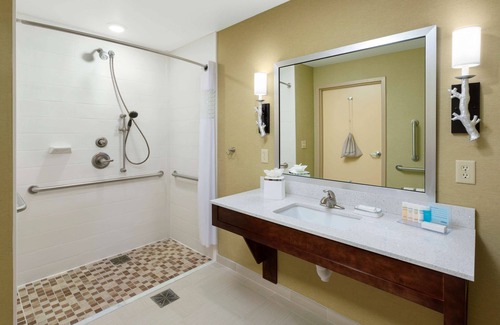 Williamsport Hotel | Hampton Inn & Suites Williamsport-Faxon Exit