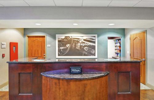 Wilkes-Barre Hotel | Hampton Inn & Suites Wilkes-Barre
