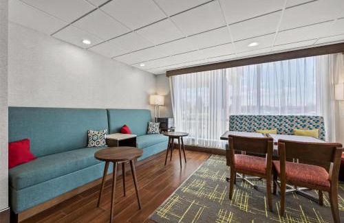 Maumee Hotel | Hampton Inn Toledo-South/Maumee
