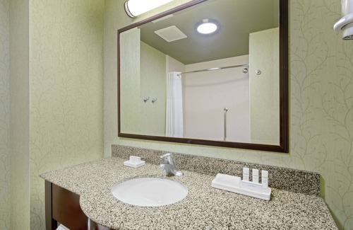 Lake Worth Hotel | Hampton Inn West Palm Beach-Lake Worth-Turnpike