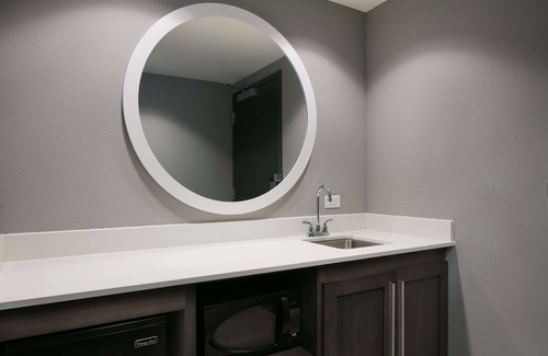 Wichita Hotel | Hampton Inn Wichita Northwest