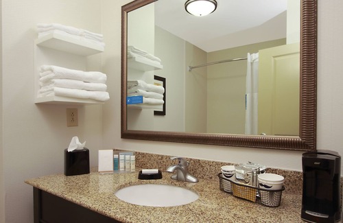 Winfield Hotel | Hampton Inn Winfield