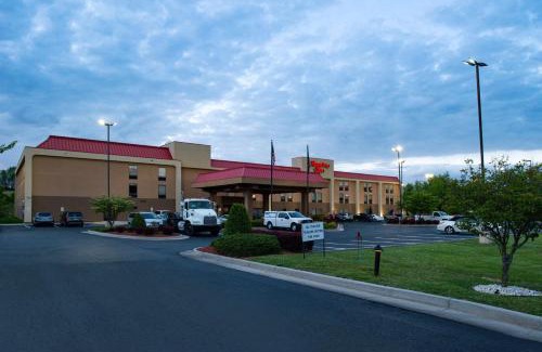 Wytheville Hotel | Hampton Inn Wytheville
