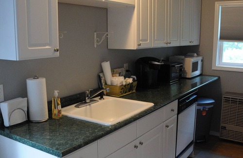 Remsenburg Apartment | Hampton Retreat near the Beach