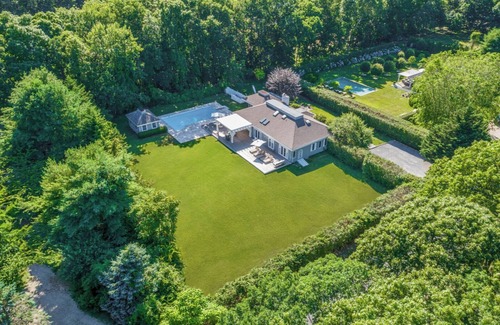 Sagaponack House | Hamptons/Sagaponack Chic: A Luxurious Escape Awaits